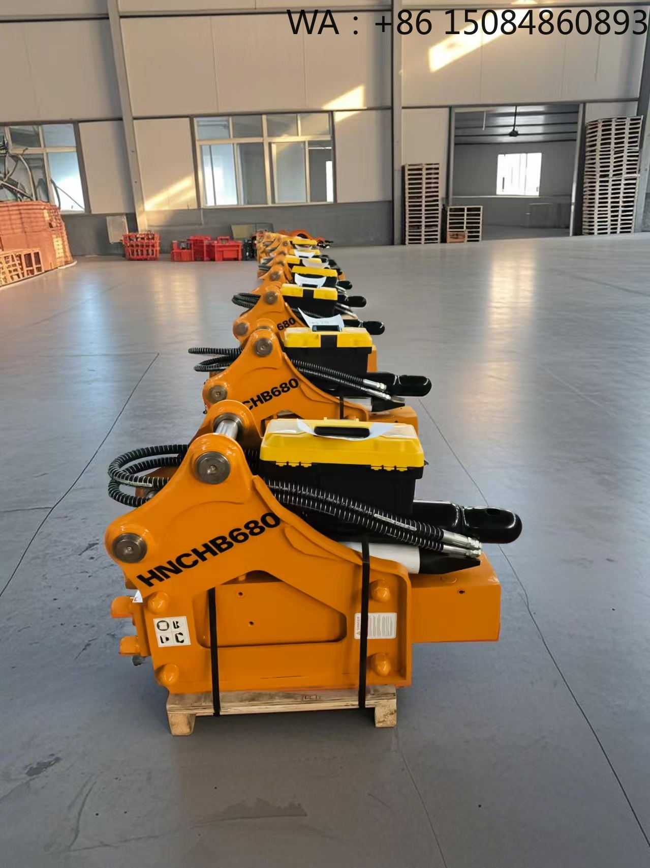 Mini Excavator - Martelo Demolidor Hidráulico Lateral Compacto para